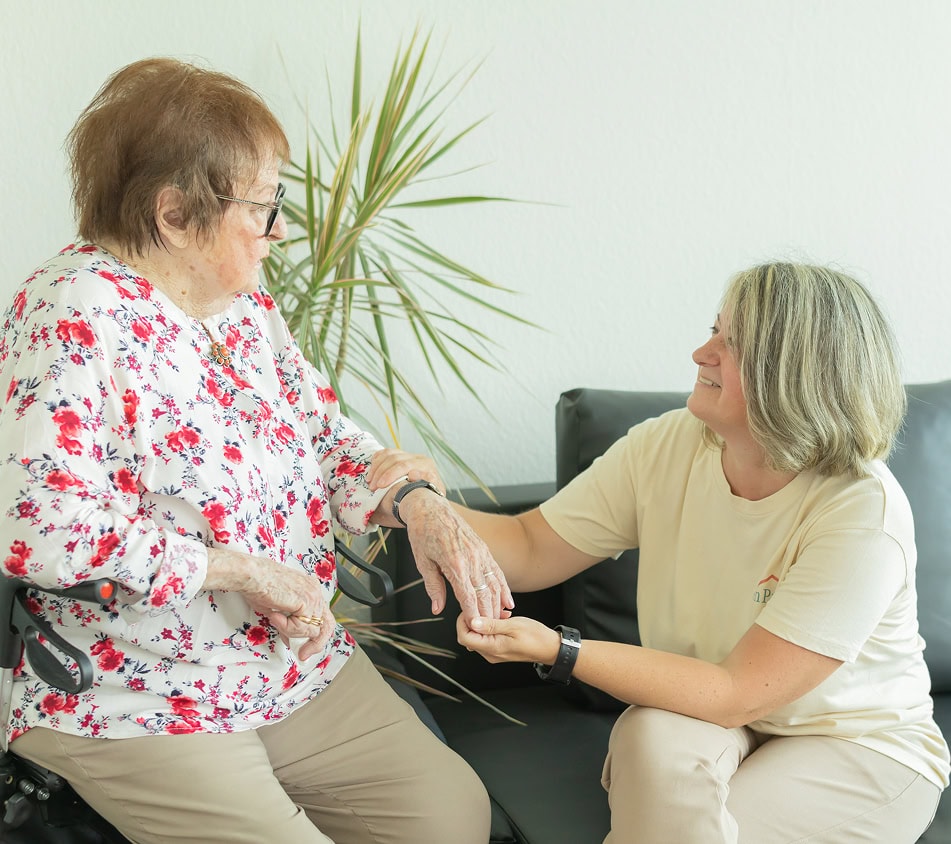 Schw 14 1 - Franchise Partner - SenPrima Pflegedienst